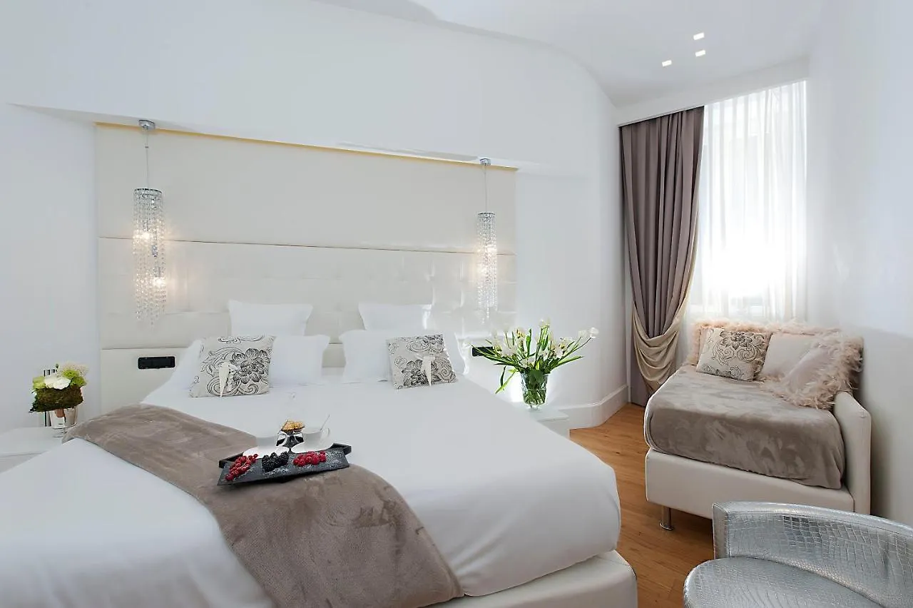 Argentina Residenza Style Hotel Roma